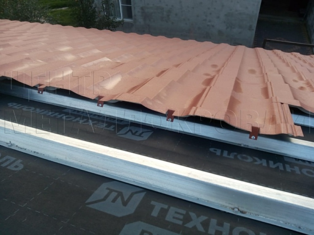 Металлочерепица Геркулес 8004 терракотовый Стальной Бархат от Центра Металлокровли в Екатеринбурге