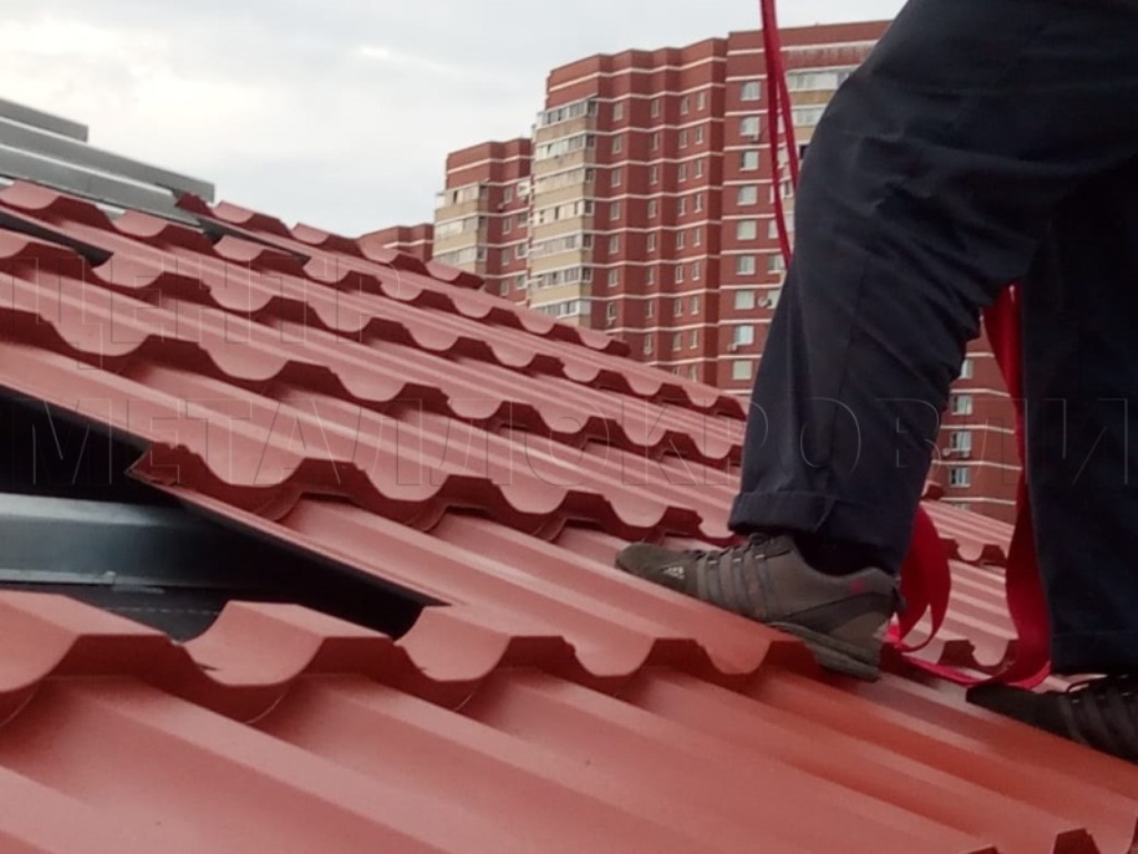 Металлочерепица Геркулес 8004 терракотовый Стальной Бархат от Центра Металлокровли в Екатеринбурге
